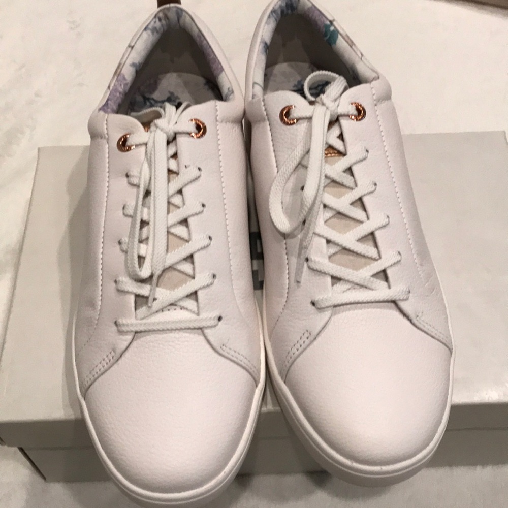 Cougar sneakers